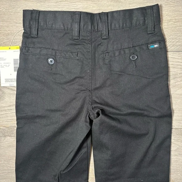 NWT Boy’s Plaid Shorts Trio in Black, Gray, and Tan. Size 8. - Picture 8 of 10